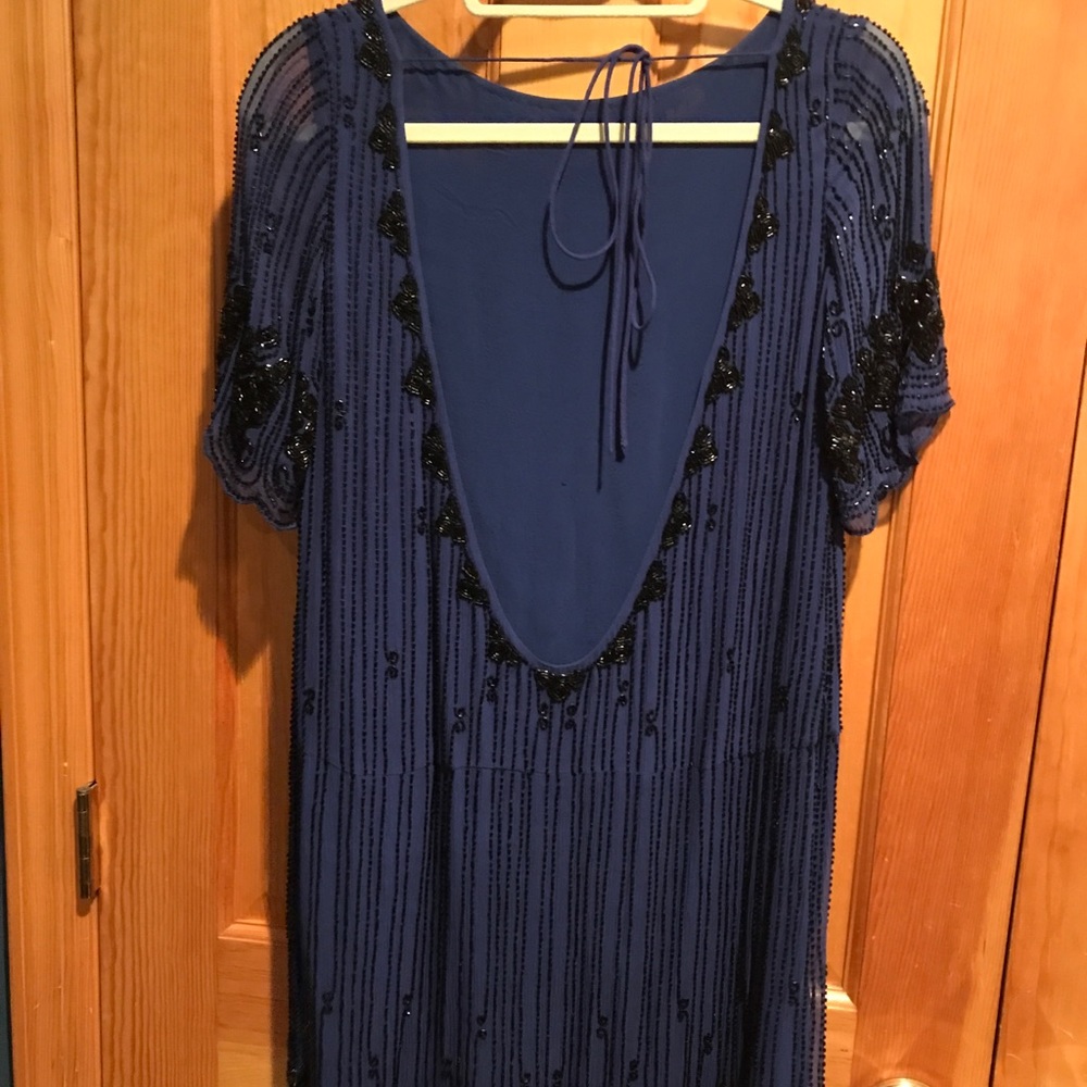 Reiss - Picture 2 of 5